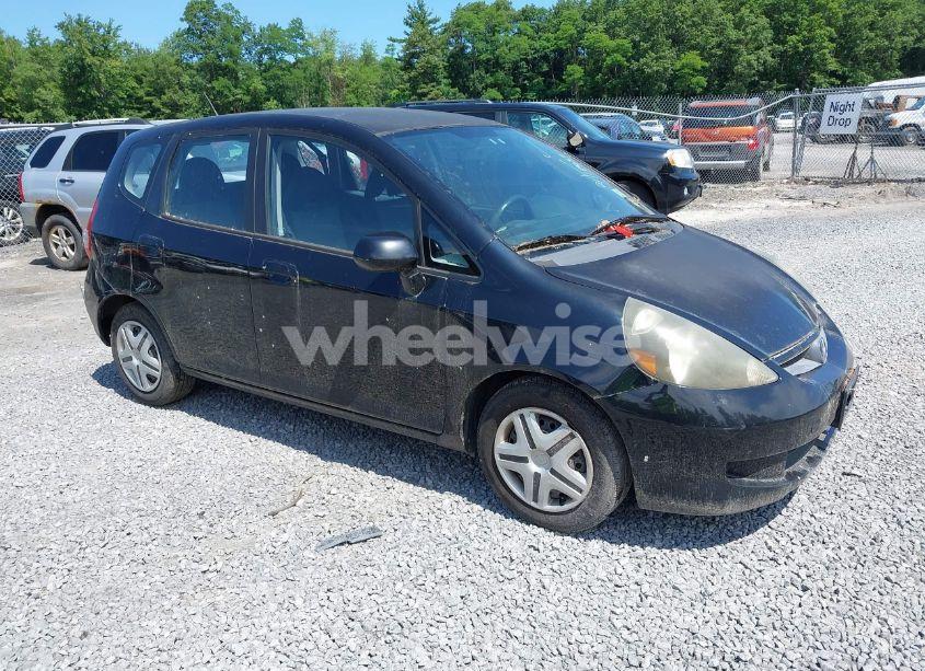 2008 Honda Fit (VIN JHMGD38488S022371) main photo