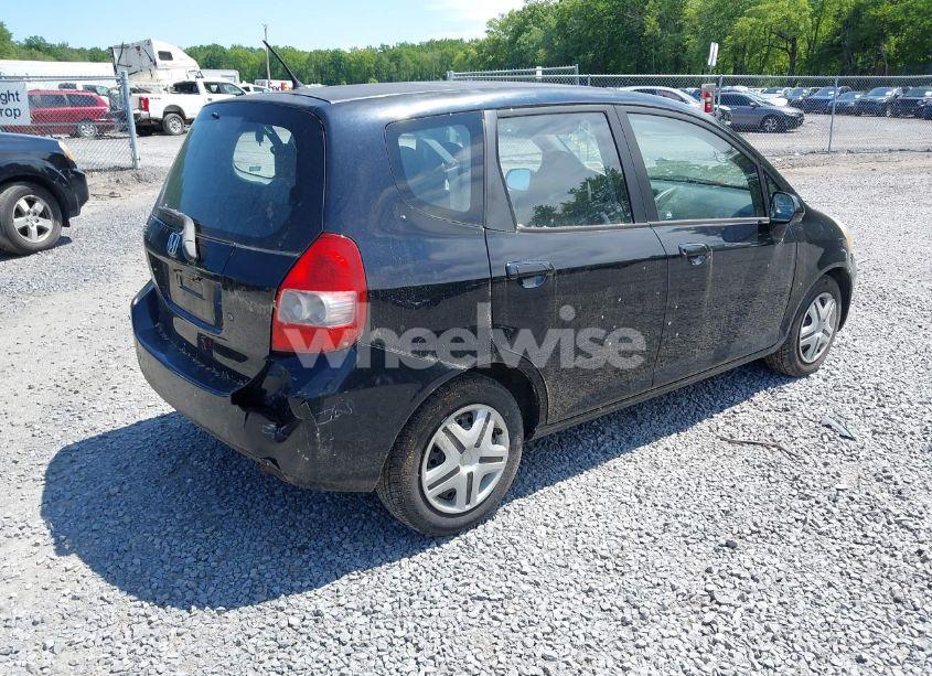 Photo 4 of 2008 Honda Fit (VIN JHMGD38488S022371)