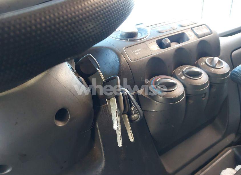 Photo 11 of 2008 Honda Fit (VIN JHMGD38488S027991)