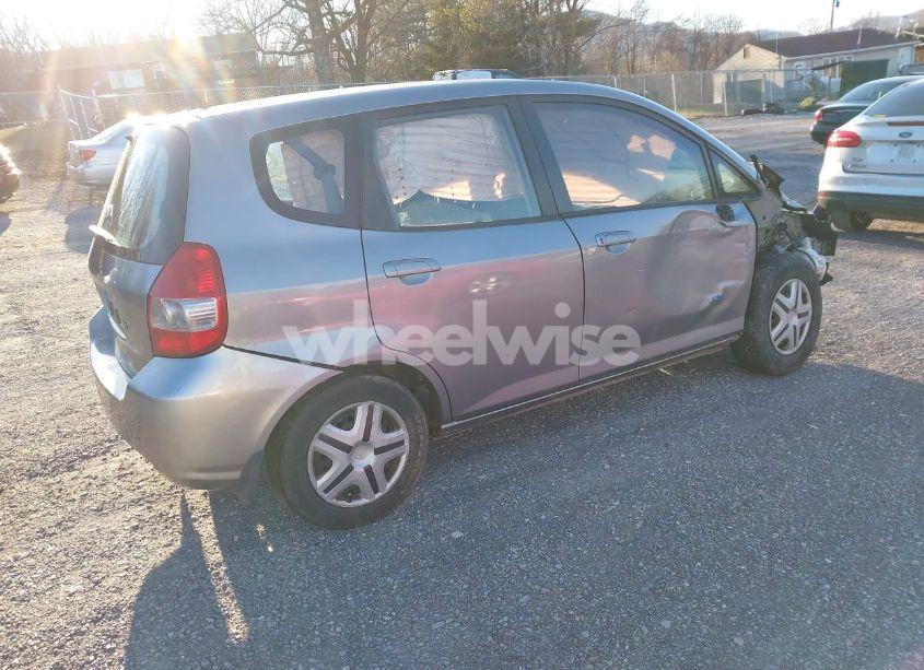 Photo 4 of 2008 Honda Fit (VIN JHMGD38488S027991)