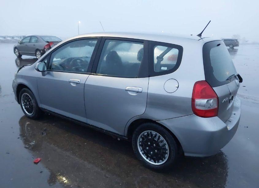 Photo 3 of 2007 Honda Fit (VIN JHMGD38497S021180)