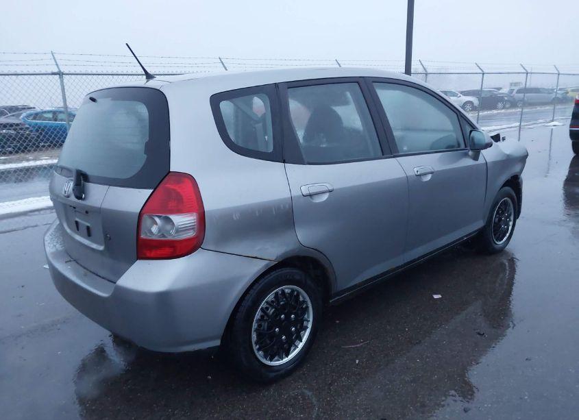 Photo 4 of 2007 Honda Fit (VIN JHMGD38497S021180)