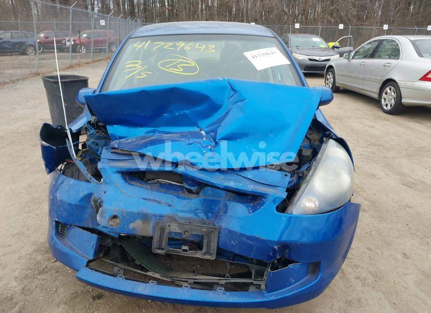 Photo 12 of 2008 Honda Fit (VIN JHMGD38498S017762)