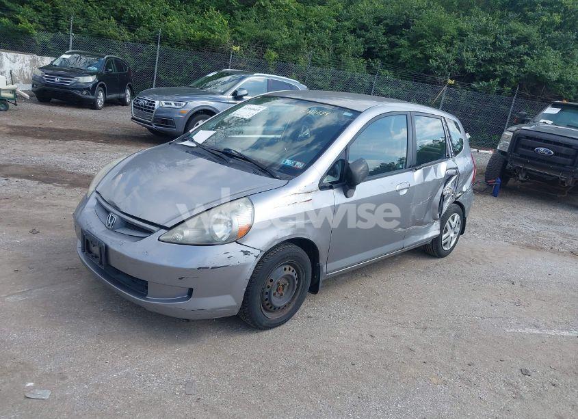 Photo 2 of 2008 Honda Fit (VIN JHMGD38498S040734)