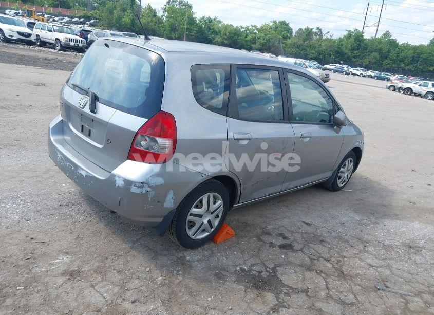 Photo 4 of 2008 Honda Fit (VIN JHMGD38498S040734)