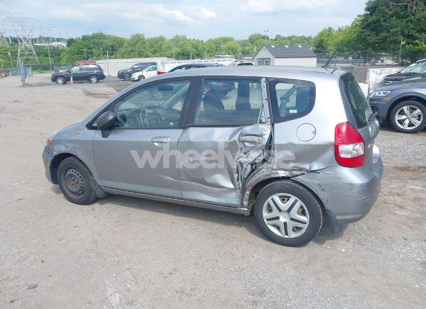 Photo 6 of 2008 Honda Fit (VIN JHMGD38498S040734)