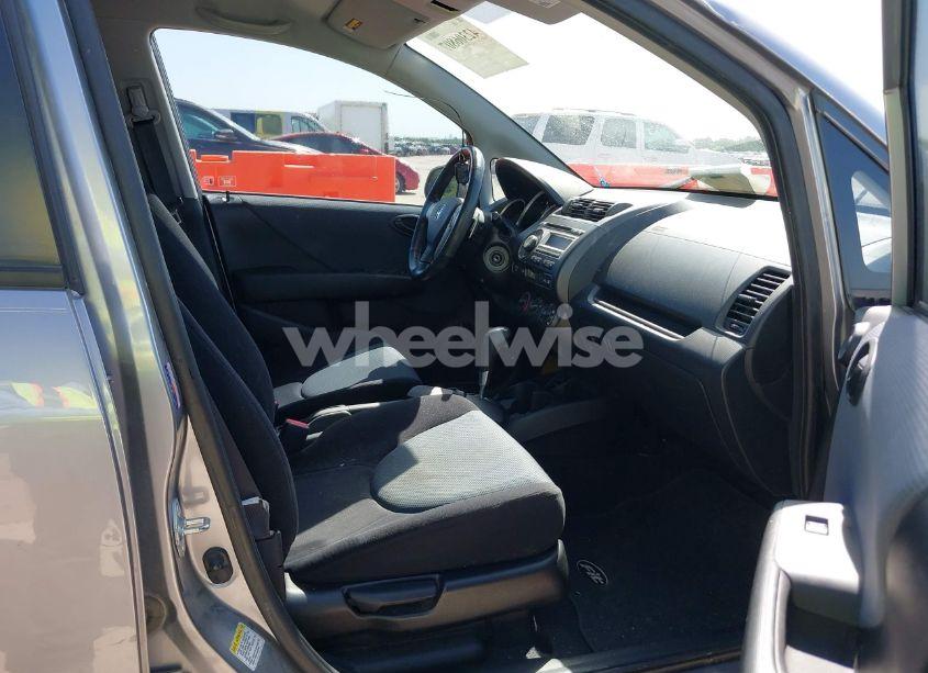 Photo 5 of 2007 Honda Fit SPORT (VIN JHMGD38607S022249)