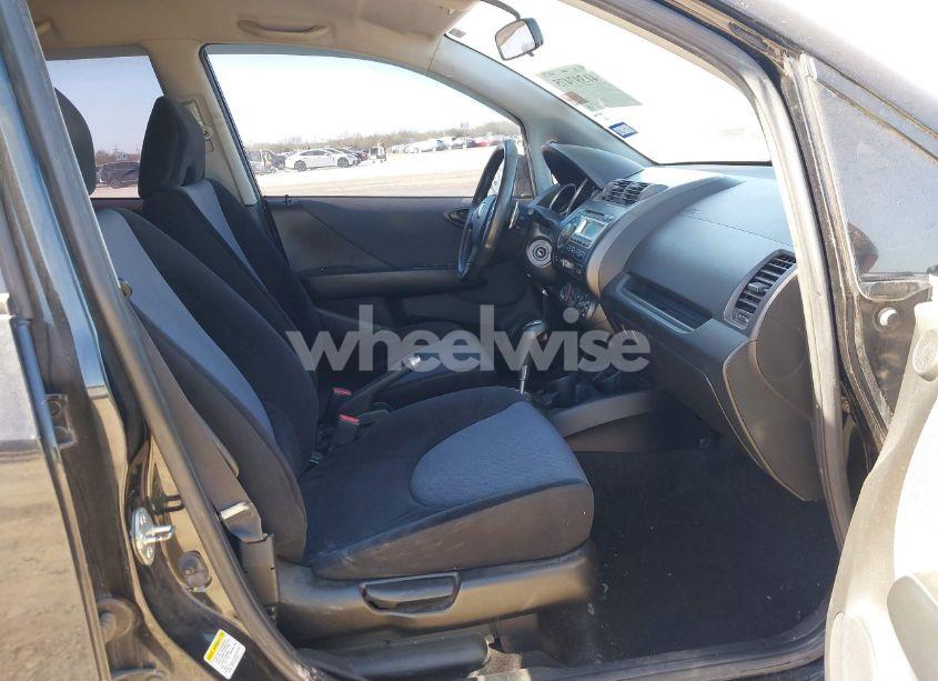 Photo 5 of 2008 Honda Fit SPORT (VIN JHMGD38618S001170)