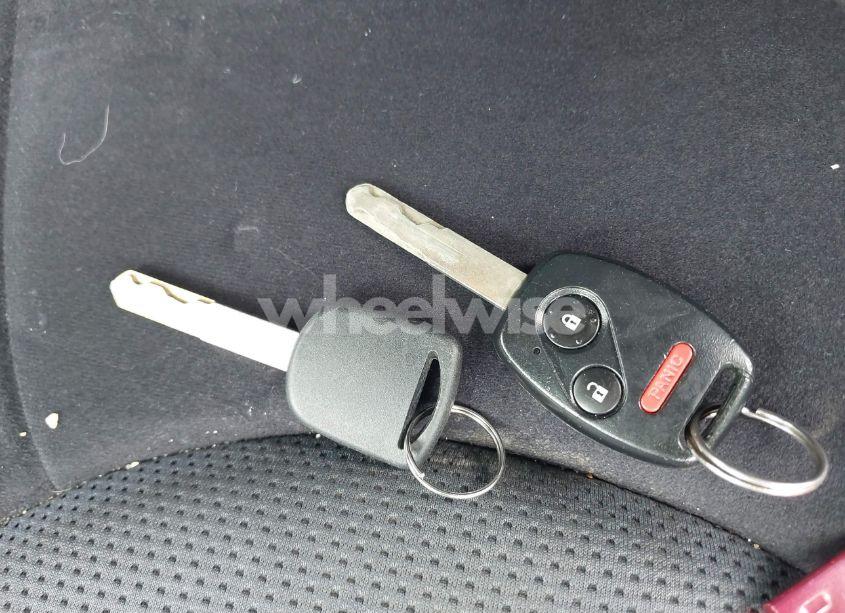 Photo 11 of 2008 Honda Fit SPORT (VIN JHMGD38618S006224)