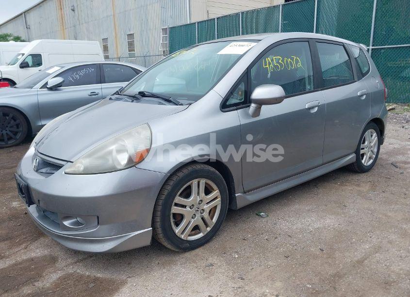 Photo 2 of 2008 Honda Fit SPORT (VIN JHMGD38618S006224)