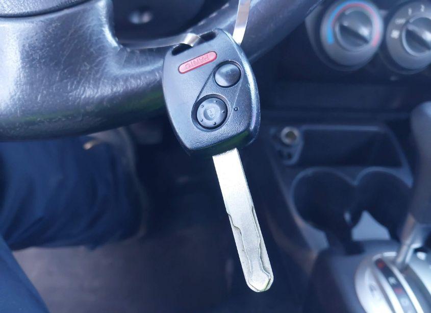 Photo 11 of 2008 Honda Fit SPORT (VIN JHMGD38618S006238)