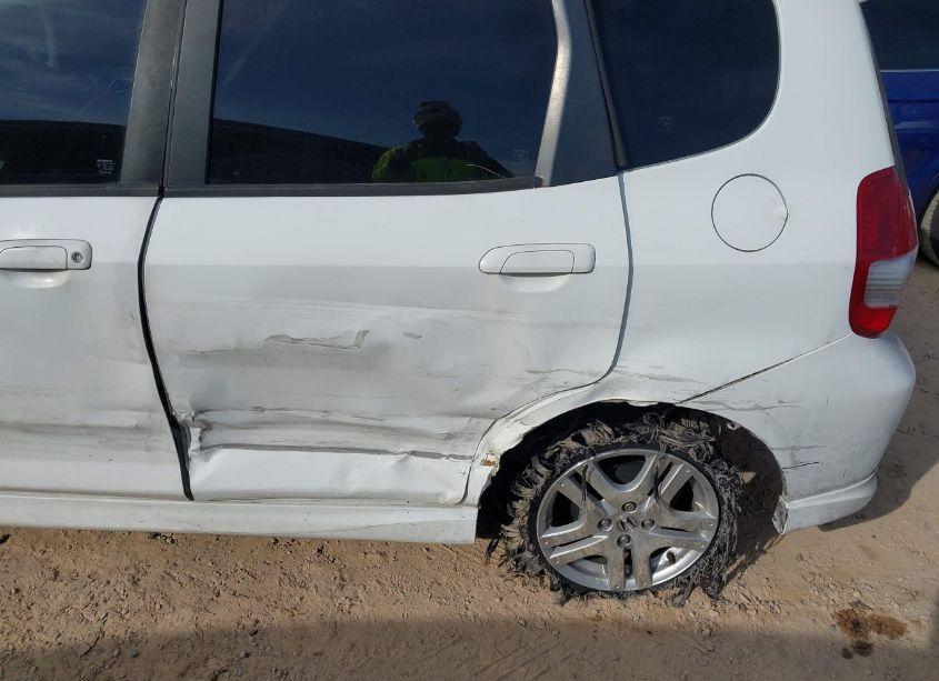 Photo 6 of 2007 Honda Fit SPORT (VIN JHMGD38627S029316)