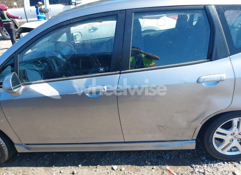 Photo 14 of 2007 Honda Fit SPORT (VIN JHMGD38627S030658)