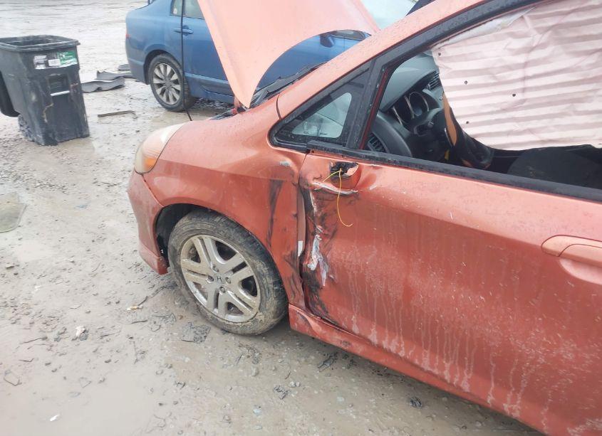 Photo 6 of 2008 Honda Fit SPORT (VIN JHMGD38628S017068)