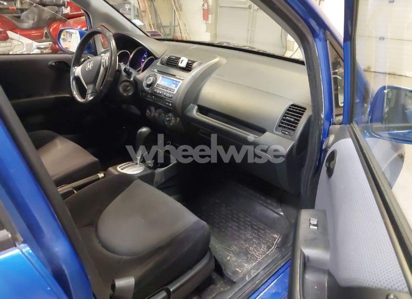 Photo 5 of 2008 Honda Fit SPORT (VIN JHMGD38628S045811)