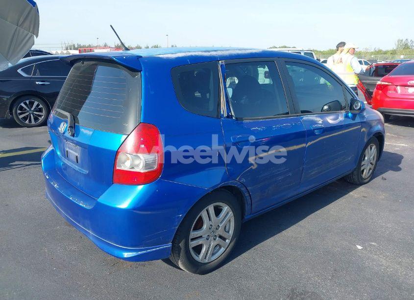 Photo 4 of 2007 Honda Fit SPORT (VIN JHMGD38637S015957)