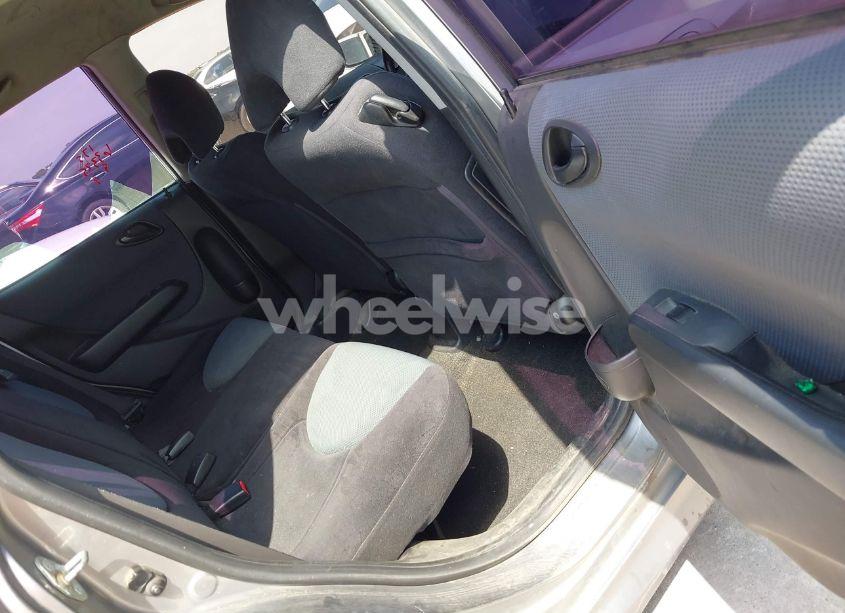 Photo 8 of 2008 Honda Fit SPORT (VIN JHMGD38638S006208)