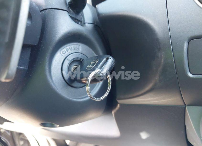 Photo 11 of 2008 Honda Fit SPORT (VIN JHMGD38638S050726)