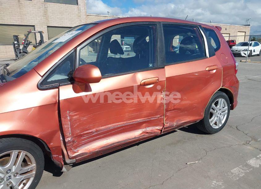 Photo 6 of 2007 Honda Fit SPORT (VIN JHMGD38647S036638)