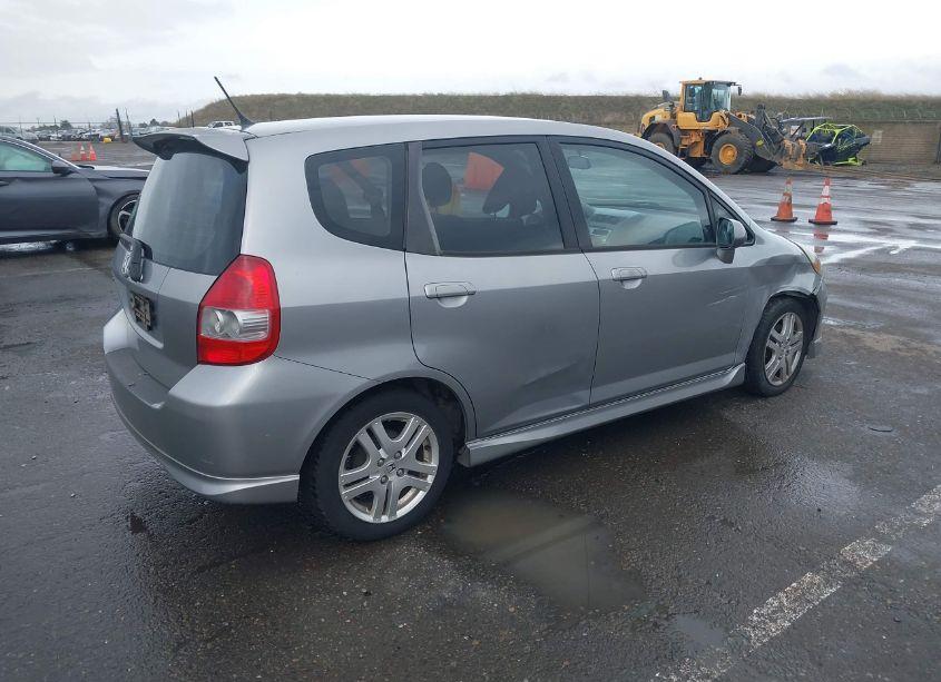 Photo 4 of 2007 Honda Fit SPORT (VIN JHMGD38647S061393)