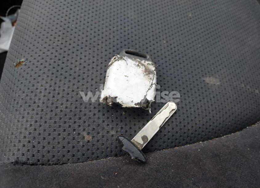 Photo 11 of 2008 Honda Fit SPORT (VIN JHMGD38648S014818)