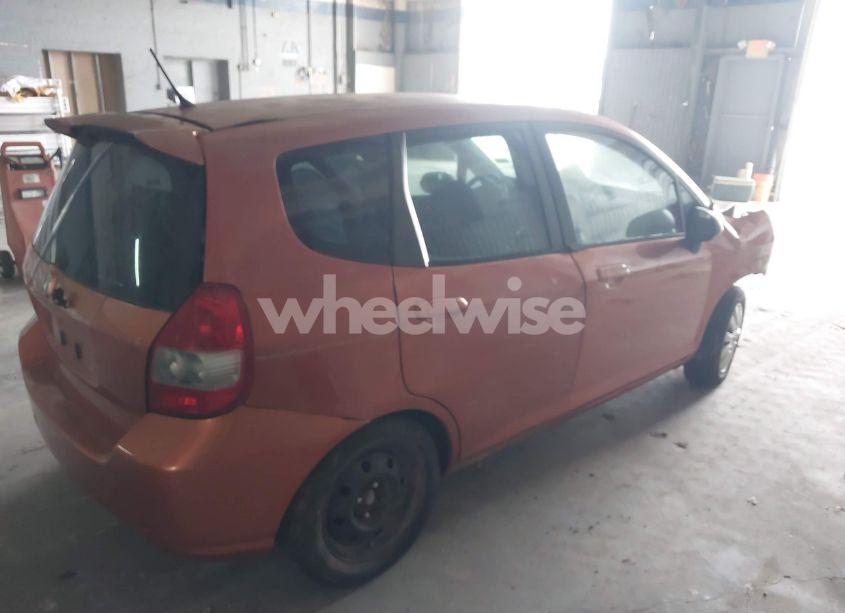 Photo 4 of 2008 Honda Fit SPORT (VIN JHMGD38648S020781)