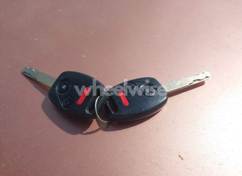 Photo 11 of 2008 Honda Fit SPORT (VIN JHMGD38648S030243)