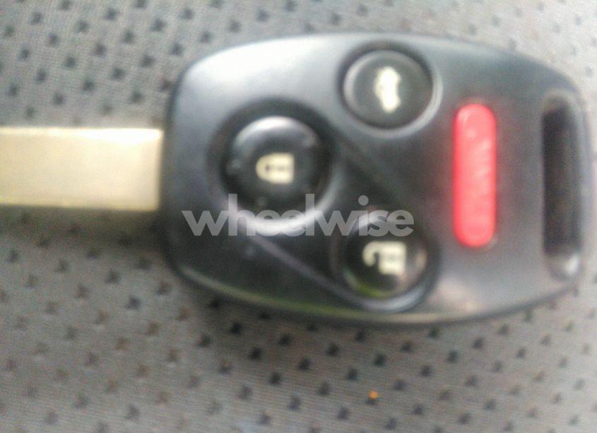Photo 11 of 2008 Honda Fit SPORT (VIN JHMGD38658S011510)