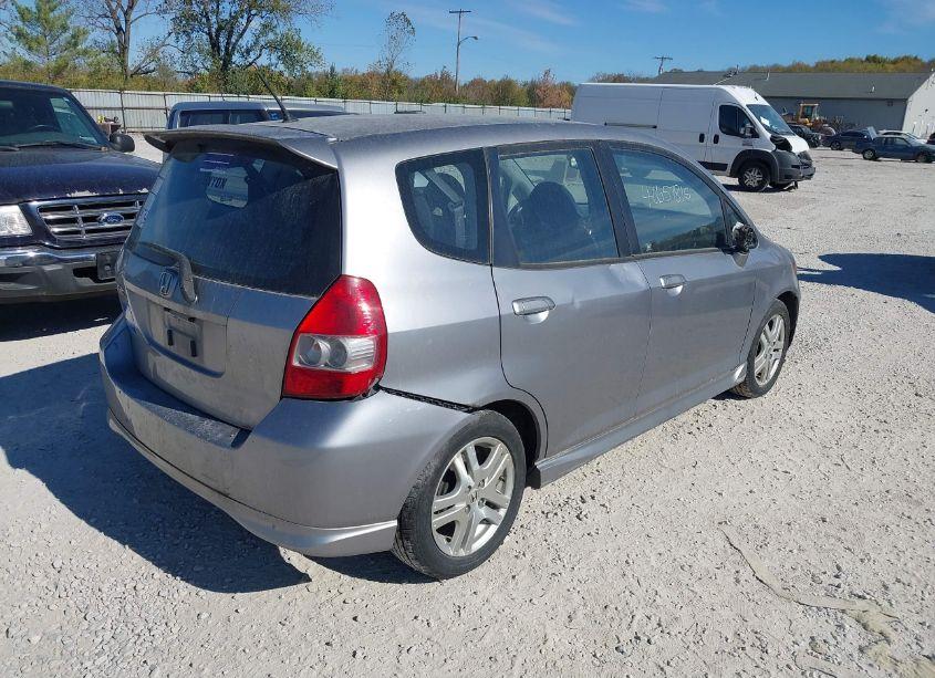 Photo 4 of 2008 Honda Fit SPORT (VIN JHMGD38658S022815)