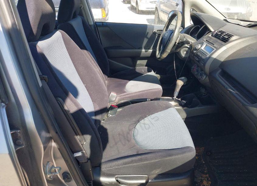 Photo 5 of 2008 Honda Fit SPORT (VIN JHMGD38658S022815)