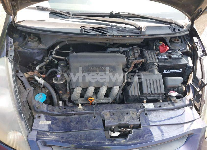 Photo 10 of 2008 Honda Fit SPORT (VIN JHMGD38658S043311)