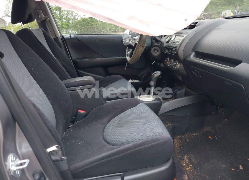 Photo 5 of 2007 Honda Fit SPORT (VIN JHMGD38667S030095)