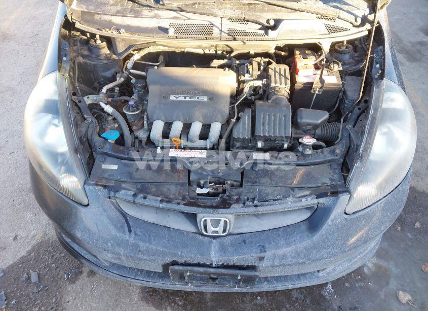 Photo 10 of 2008 Honda Fit SPORT (VIN JHMGD38668S037663)