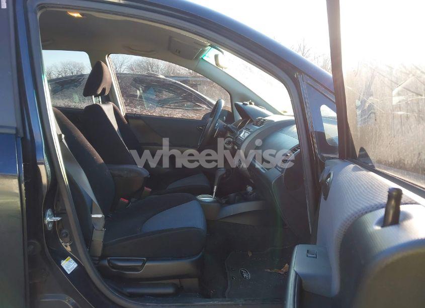 Photo 5 of 2008 Honda Fit SPORT (VIN JHMGD38668S037663)