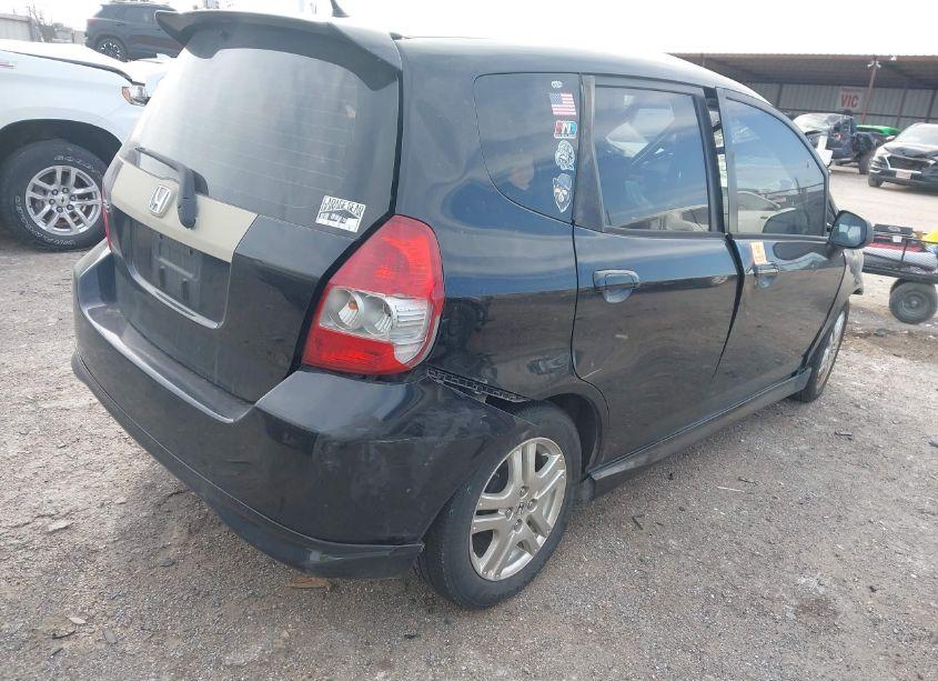 Photo 4 of 2008 Honda Fit SPORT (VIN JHMGD38668S047061)