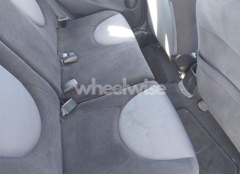 Photo 8 of 2007 Honda Fit SPORT (VIN JHMGD38677S026878)