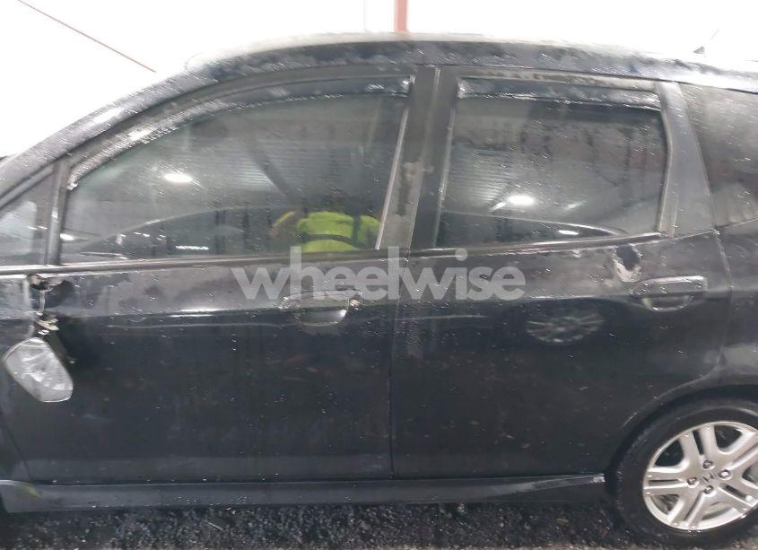 Photo 14 of 2007 Honda Fit SPORT (VIN JHMGD38677S041932)