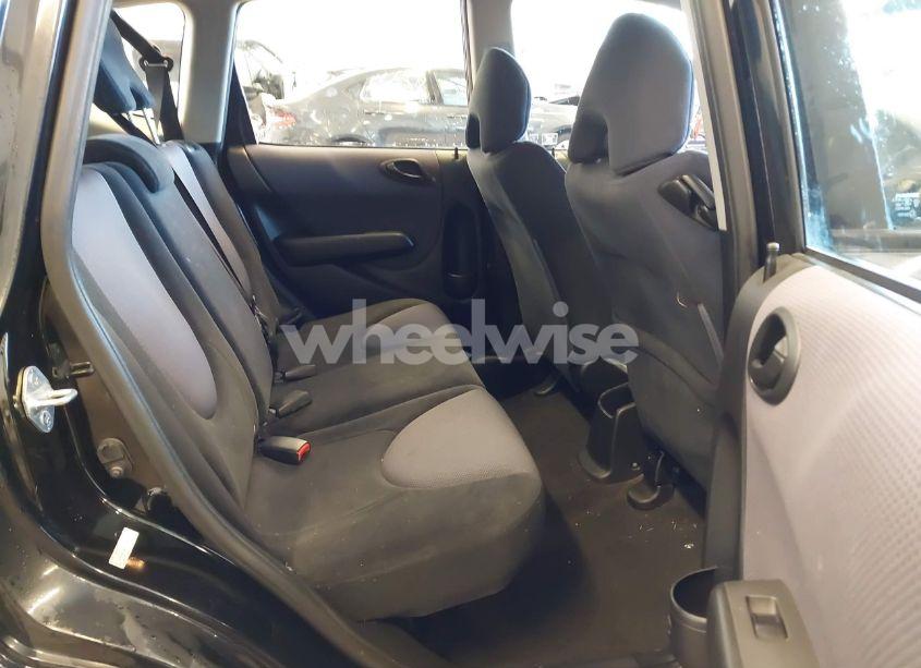 Photo 8 of 2007 Honda Fit SPORT (VIN JHMGD38677S051313)