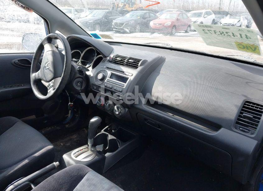 Photo 5 of 2008 Honda Fit SPORT (VIN JHMGD38678S022430)