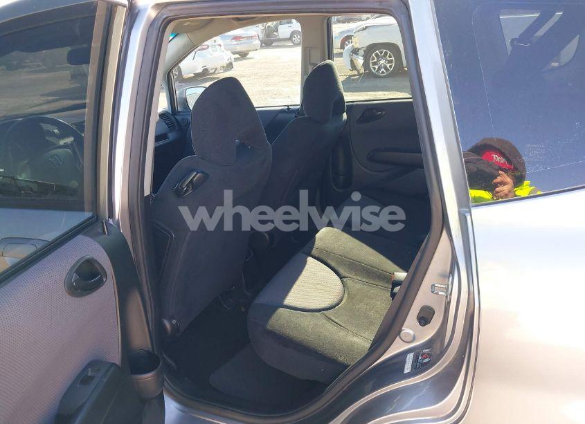 Photo 8 of 2008 Honda Fit SPORT (VIN JHMGD38678S072924)