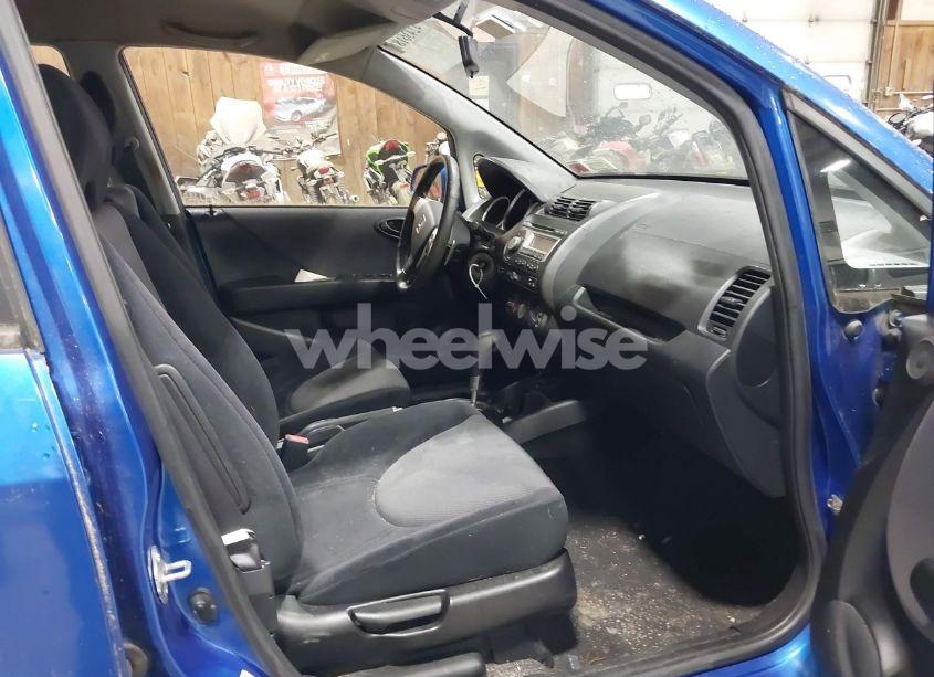 Photo 5 of 2007 Honda Fit SPORT (VIN JHMGD38687S053880)