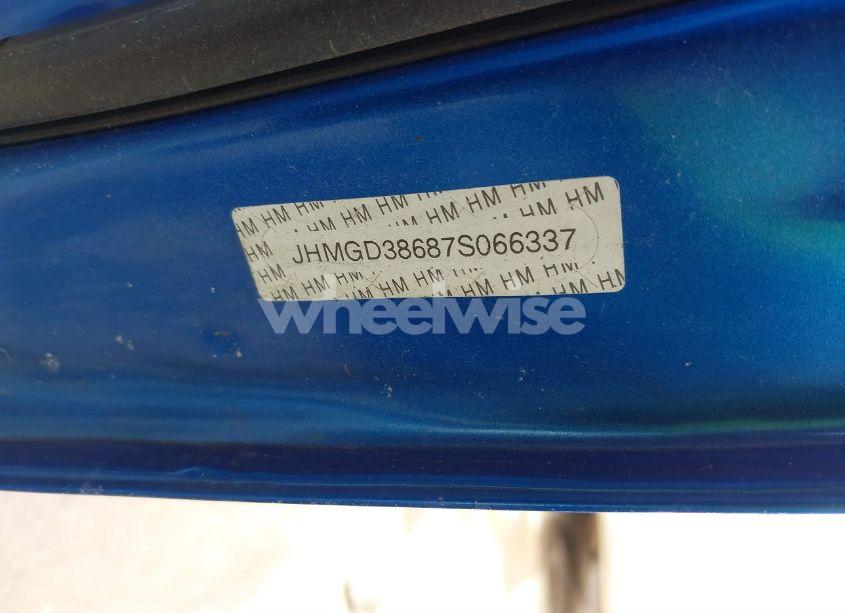 Photo 9 of 2007 Honda Fit SPORT (VIN JHMGD38687S066337)