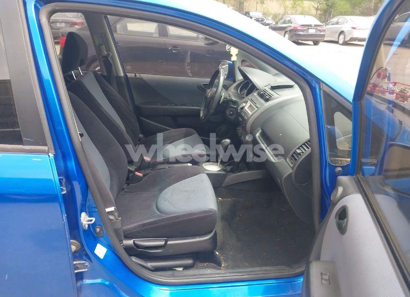 Photo 5 of 2008 Honda Fit SPORT (VIN JHMGD38688S046025)