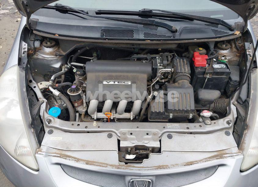 Photo 10 of 2008 Honda Fit SPORT (VIN JHMGD38698S006102)