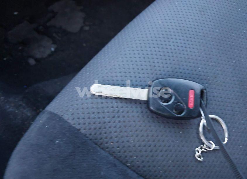 Photo 11 of 2008 Honda Fit SPORT (VIN JHMGD38698S013843)