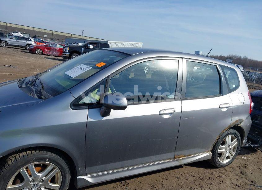 Photo 14 of 2008 Honda Fit SPORT (VIN JHMGD38698S022722)