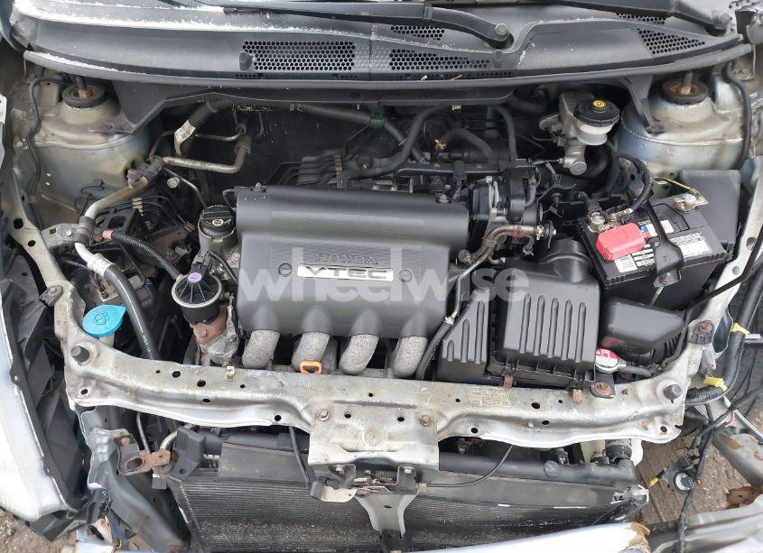 Photo 10 of 2008 Honda Fit SPORT (VIN JHMGD38698S040931)