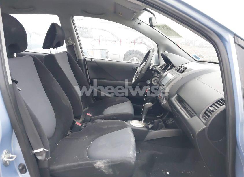 Photo 5 of 2008 Honda Fit SPORT (VIN JHMGD38698S040931)