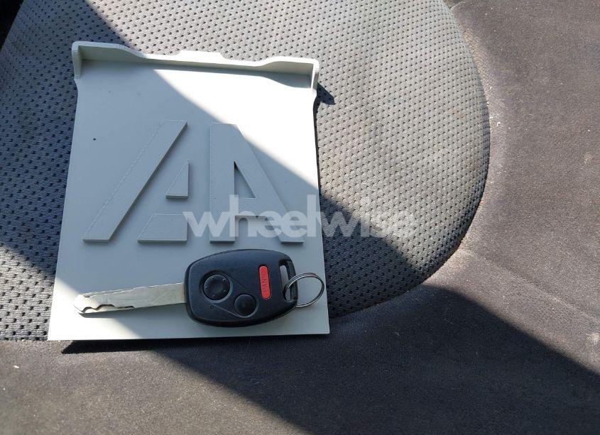 Photo 11 of 2008 Honda Fit SPORT (VIN JHMGD38698S055624)