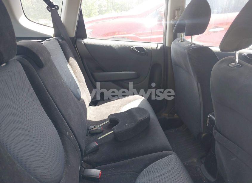 Photo 8 of 2007 Honda Fit SPORT (VIN JHMGD386X7S056408)